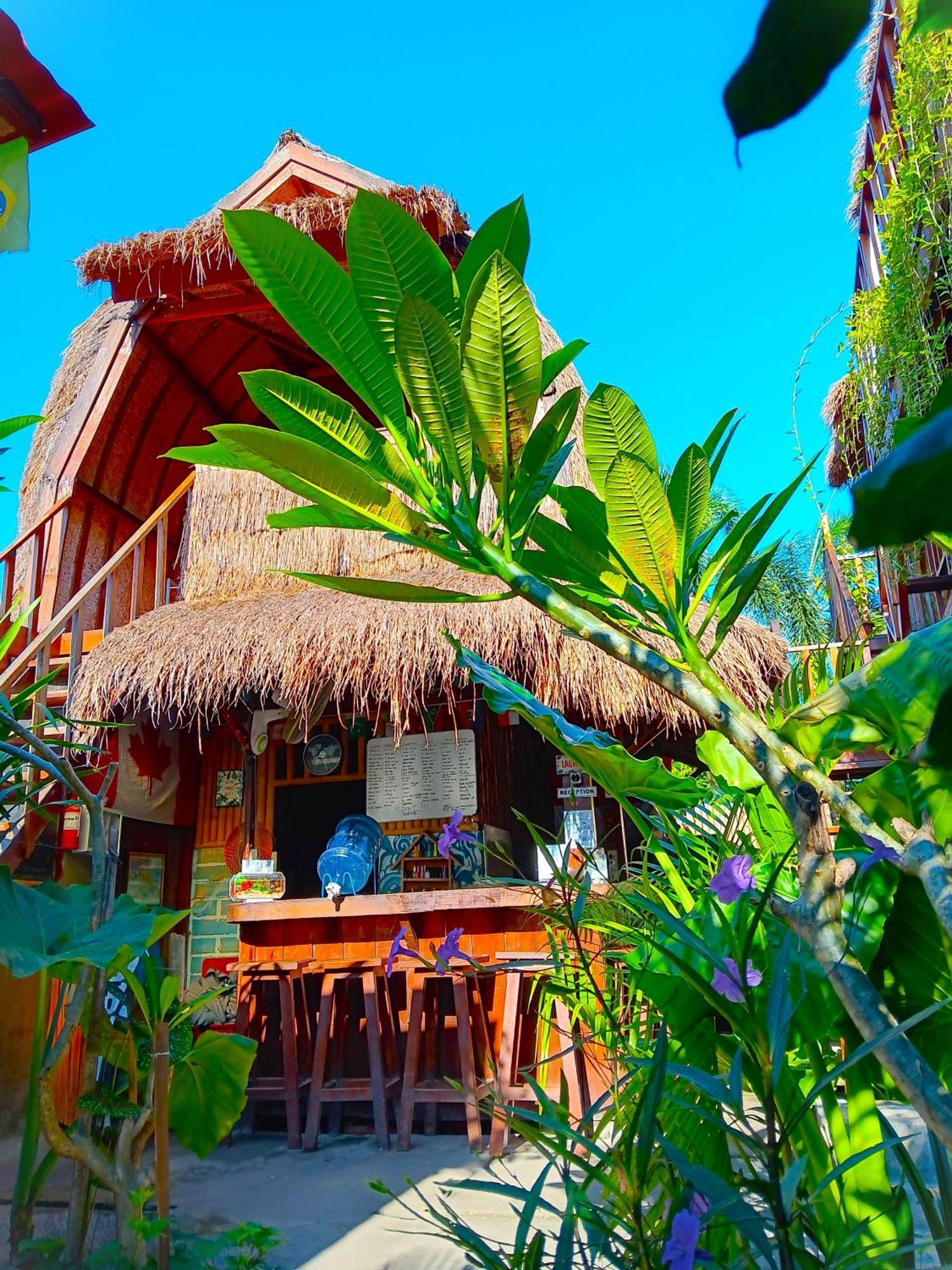 Good Vibes Bungalows ギリ・トラワンガン エクステリア 写真