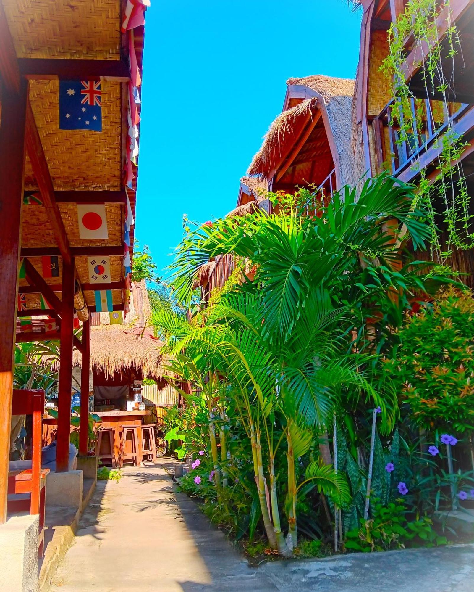 Good Vibes Bungalows ギリ・トラワンガン エクステリア 写真